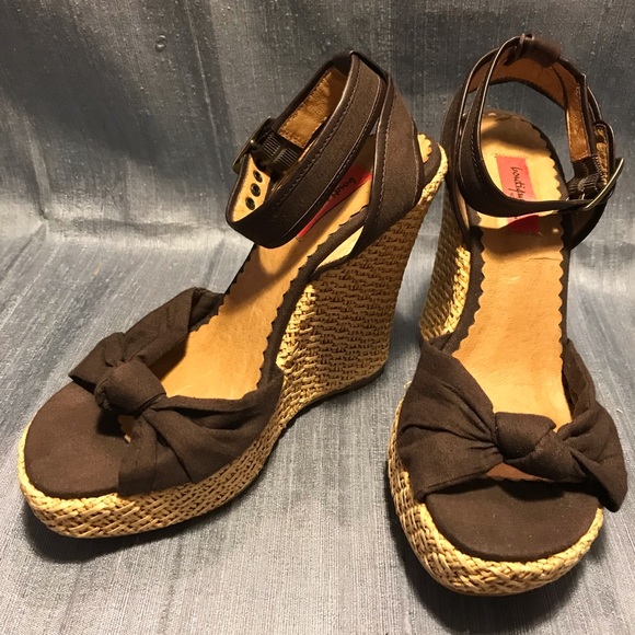 Boutique Nordstrom Brown Bow Wedge Heels Size 5 - Picture 1 of 8